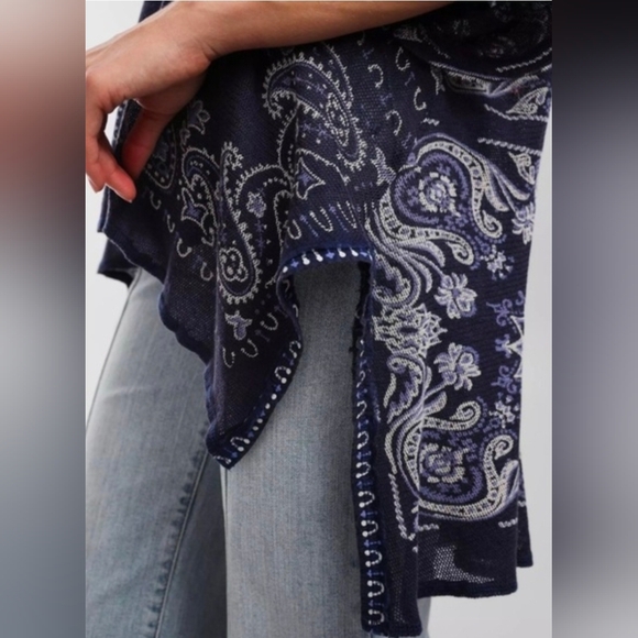 Free People No Matter What Paisley Paisley Cotton Oversized Top | Medium - Picture 6 of 13